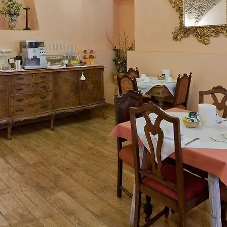 Don Carlos Hotel Caceres