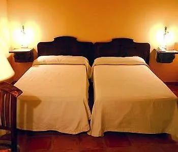 Hotel Don Carlos