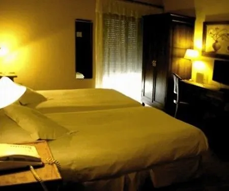 Don Carlos Hotel Caces