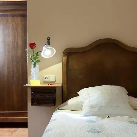 Don Carlos Hotel